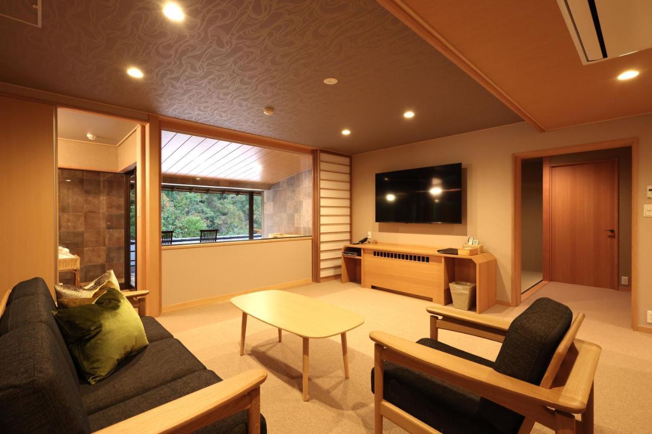 Fujiiso (Adults Only) Hotel Takayama  Buitenkant foto